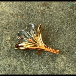 Swarovski Mini Calla Lily Crystal Pin Brooch